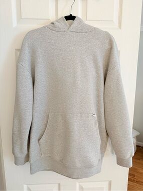 Classic Grey Levi’s oversized hoodie